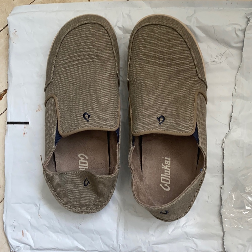 Olukai Nohea slip on shoes size 4 or 36 kids